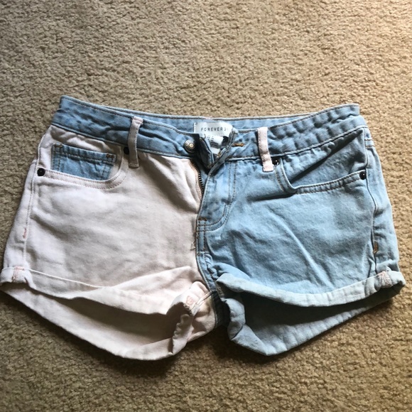 Color block shorts - Picture 1 of 3